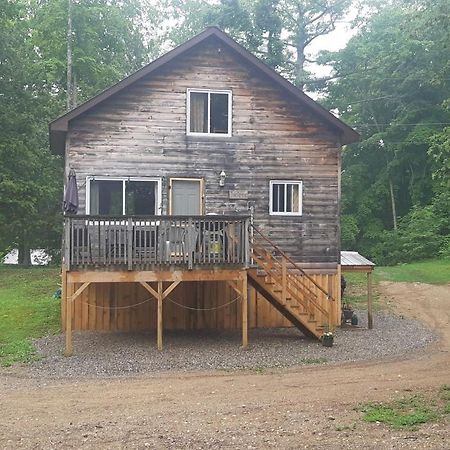 Juniper Cabin- Waterfront Retreat On Mosque Lake Ompah Esterno foto